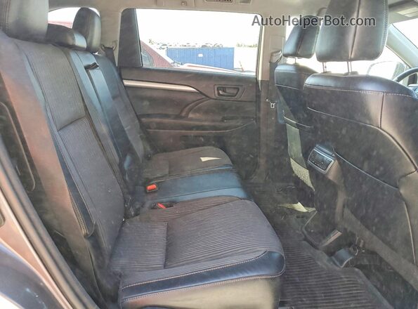 5TDBKRFH4GS324757 2016 TOYOTA HIGHLANDER Gray უკანა სალონის ხედი