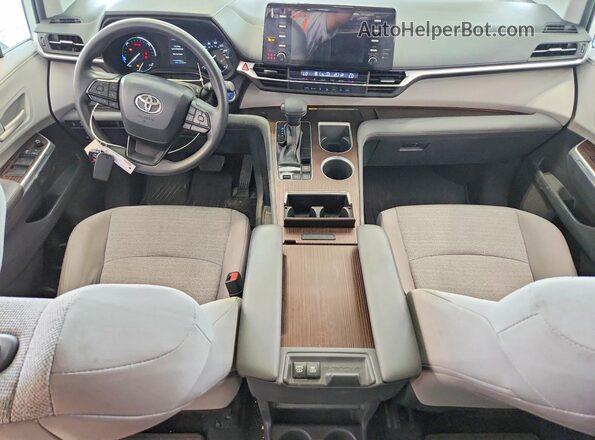 5TDBSKFC0PS078172 2023 TOYOTA SIENNA White Widok deski rozdzielczej