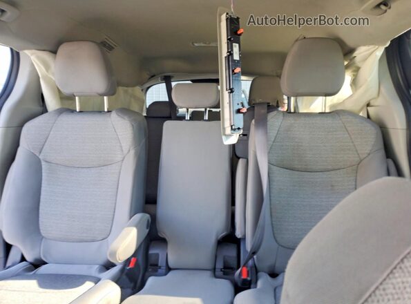 5TDBSKFC4MS020853 2021 TOYOTA SIENNA Белый Вид задних сидений