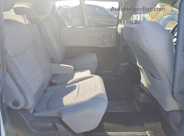 5TDBSKFC4MS020853 2021 TOYOTA SIENNA Белый Вид задней части салона