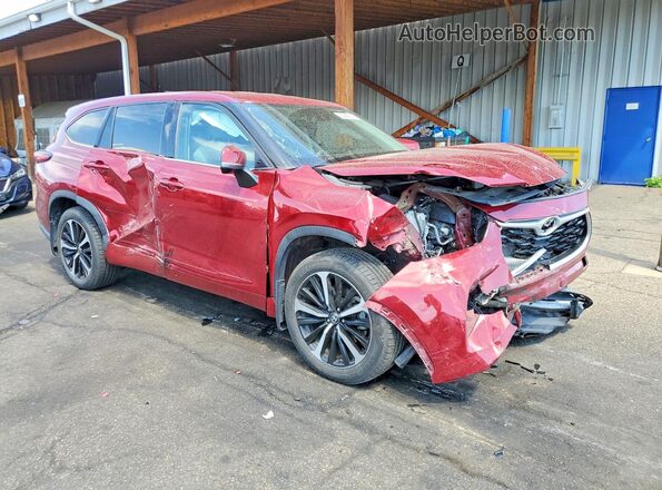 5TDBZRBH6MS130888 2021 TOYOTA HIGHLANDER Red Front right