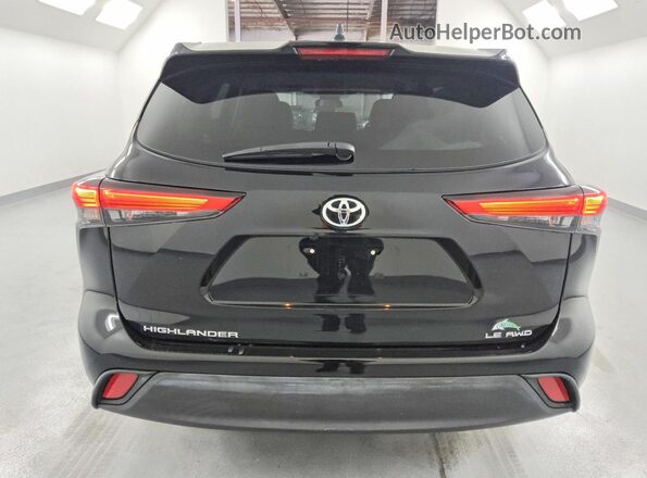 5TDBZRBH8MS525591 2021 TOYOTA HIGHLANDER Black Widok z tyłu