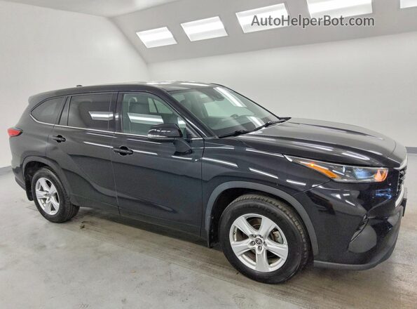 5TDBZRBH8MS525591 2021 TOYOTA HIGHLANDER Black Przód prawy