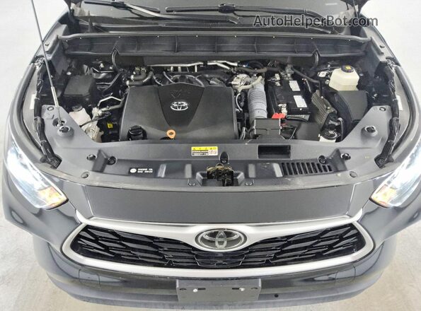 5TDBZRBH8MS525591 2021 TOYOTA HIGHLANDER Black Widok komory silnika