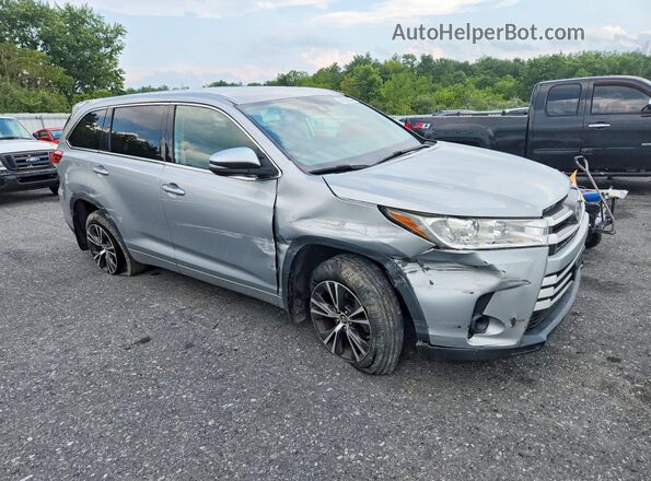 5TDBZRFH1JS858768 2018 TOYOTA HIGHLANDER Silver Delantero derecho