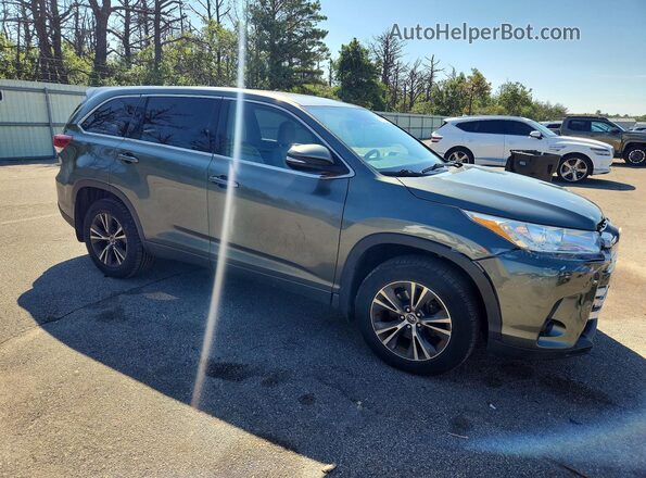 5TDBZRFH2HS419881 2017 TOYOTA HIGHLANDER Green Front right