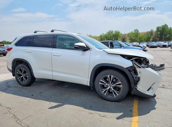 5TDBZRFH8JS800494 2018 TOYOTA HIGHLANDER White Delantero derecho