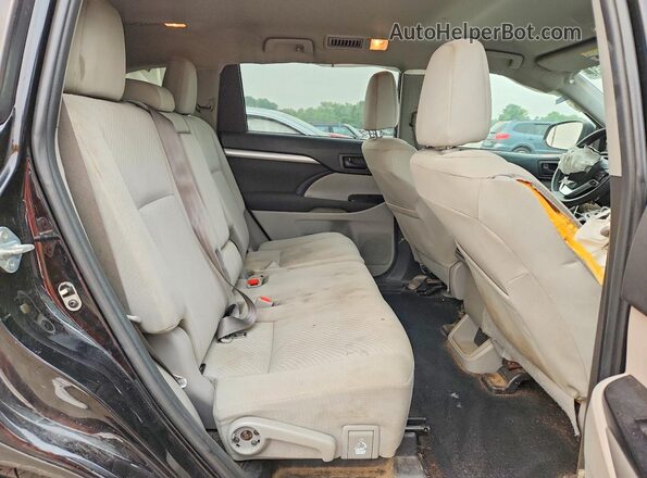 5TDBZRFH9KS935940 2019 TOYOTA HIGHLANDER Black Widok wnętrza z tyłu