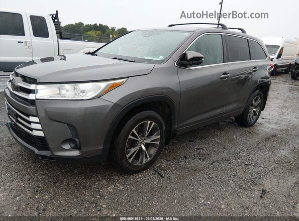 5TDBZRFHXHS371336 2017 TOYOTA HIGHLANDER Green Առջևի ձախ երեք քառորդ տեսարան