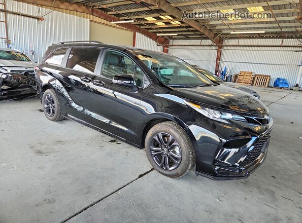 5TDCSKFC0SS173893 2025 TOYOTA SIENNA Black Передня права чверть