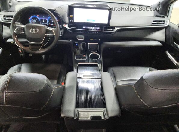 5TDCSKFC9SS176307 2025 TOYOTA SIENNA Серый Вид панели приборов