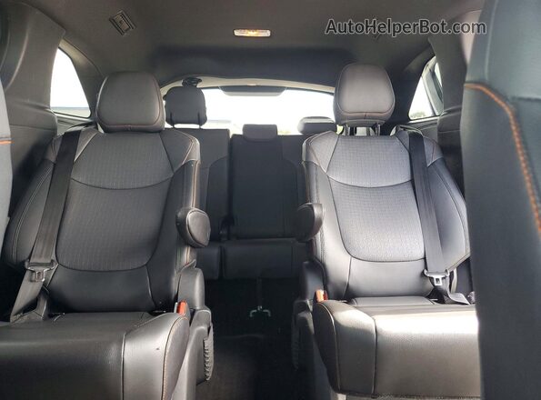 5TDDRKEC8MS059032 2021 TOYOTA SIENNA Gray Widok tylnych siedzeń