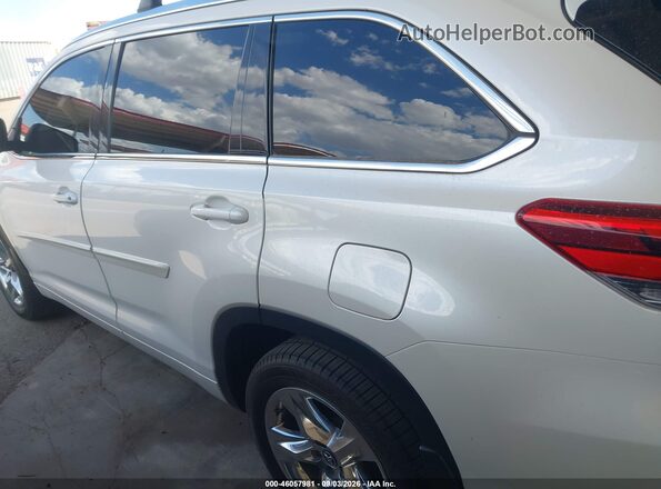 5TDDZRFH0JS865185 2018 TOYOTA HIGHLANDER White Widok wnętrza 360 stopni