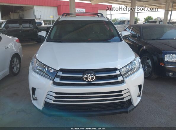 5TDDZRFH0JS865185 2018 TOYOTA HIGHLANDER White Widok zestawu wskaźników