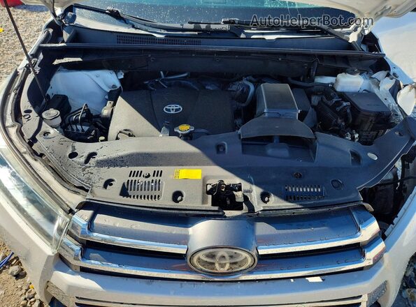 5TDDZRFH1HS394254 2017 TOYOTA HIGHLANDER Белый Вид подкапотного пространства