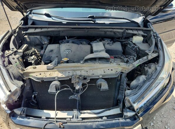 5TDDZRFH1HS431142 2017 TOYOTA HIGHLANDER Black ძრავის განყოფილების ხედი