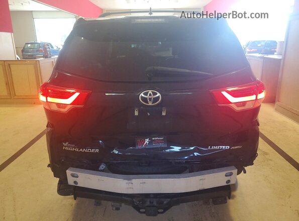 5TDDZRFH9JS495497 2018 TOYOTA HIGHLANDER Black Widok z tyłu