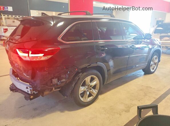 5TDDZRFH9JS495497 2018 TOYOTA HIGHLANDER Black Tył prawy