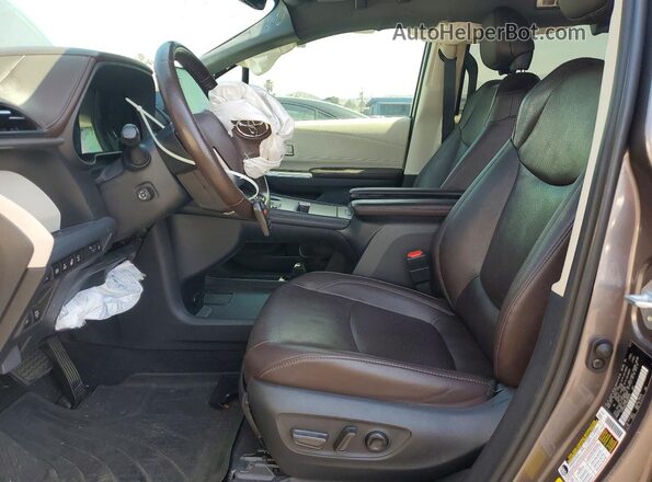5TDERKEC7NS095350 2022 TOYOTA SIENNA Серый Вид салона спереди