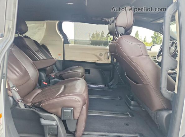 5TDERKEC8PS165571 2023 TOYOTA SIENNA Белый Вид задних сидений