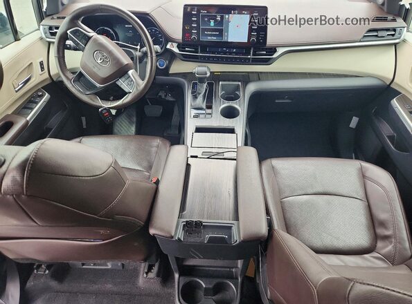 5TDERKEC8PS165571 2023 TOYOTA SIENNA Белый Вид панели приборов