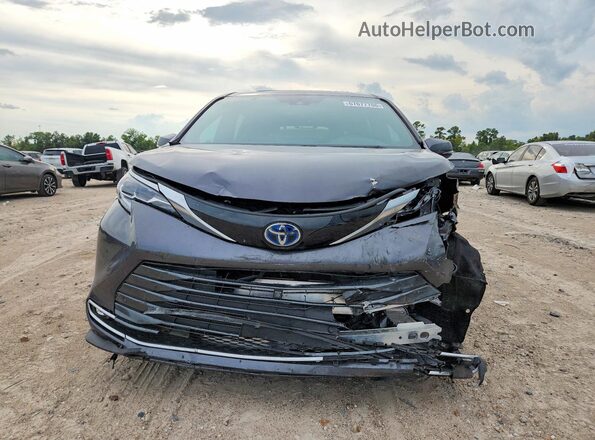 5TDESKFC8SS157708 2025 TOYOTA SIENNA Gray Front view