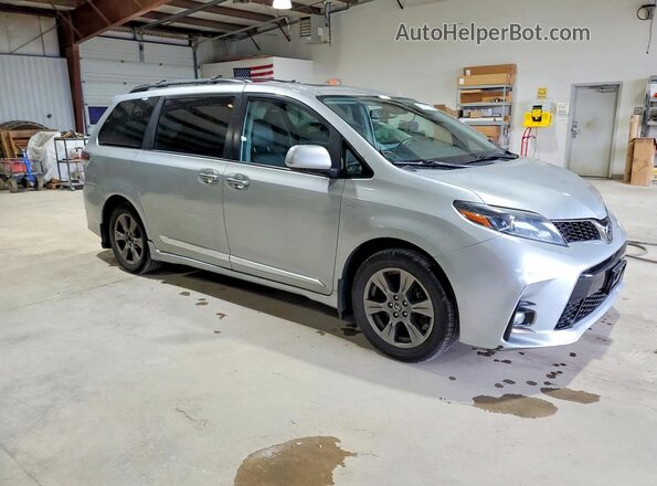 5TDEZ3DC7LS228452 2020 TOYOTA SIENNA Silver Front right