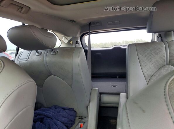 5TDFARAH8MS006079 2021 TOYOTA HIGHLANDER Blue უკანა სავარძლების ხედი