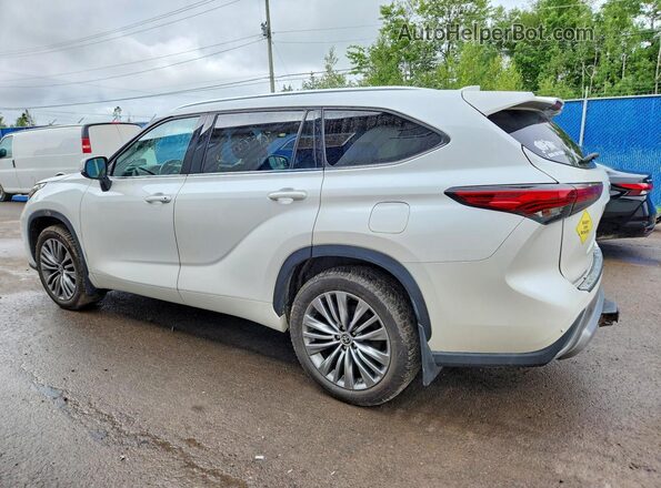 5TDFZRBH2MS129156 2021 TOYOTA HIGHLANDER White Trasero izquierdo