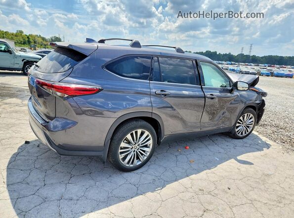 5TDFZRBH9NS229563 2022 TOYOTA HIGHLANDER Gray Trasero derecho