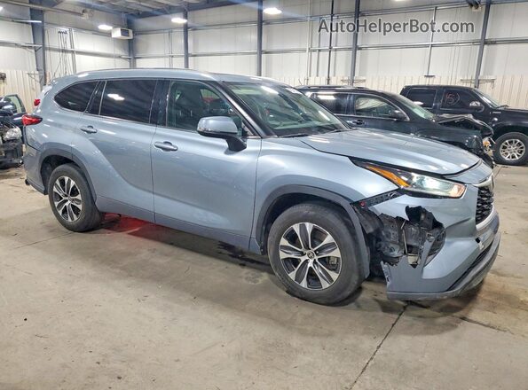5TDGZRAH5MS080881 2021 TOYOTA HIGHLANDER Blue წინა მარჯვენა