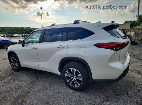 5TDGZRBH1MS532033 2021 TOYOTA HIGHLANDER White Задня ліва чверть