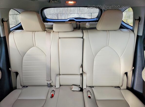 5TDGZRBH1MS532033 2021 TOYOTA HIGHLANDER White Вид задніх сидінь