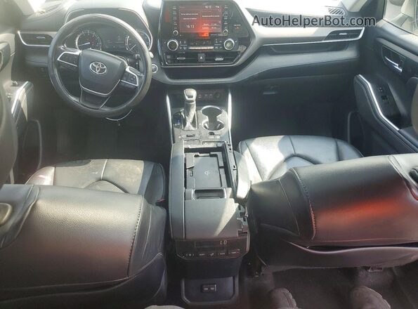 5TDGZRBH7NS569086 2022 TOYOTA HIGHLANDER White Вид панелі приладів