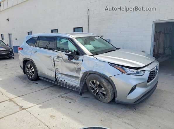 5TDHBRCH3LS507771 2020 TOYOTA HIGHLANDER Silver Delantero derecho