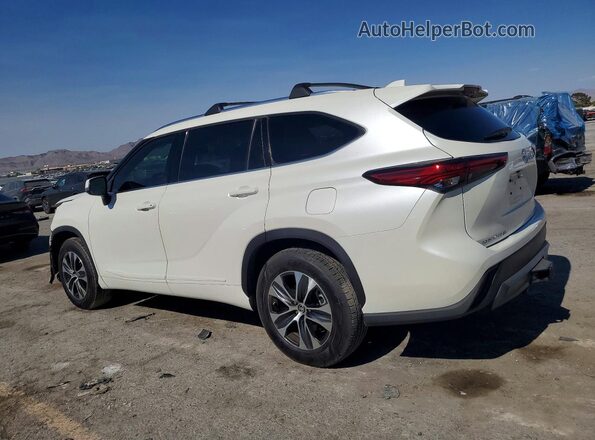 5TDHZRAH7MS046056 2021 TOYOTA HIGHLANDER Белый Задняя левая четверть