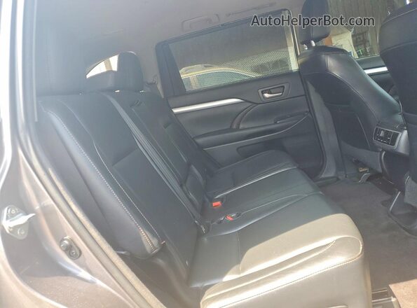 5TDJKRFH0GS239717 2016 TOYOTA HIGHLANDER Gray უკანა სალონის ხედი