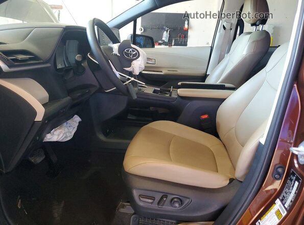 5TDJRKEC8MS019794 2021 TOYOTA SIENNA Brown წინა სალონის ხედი