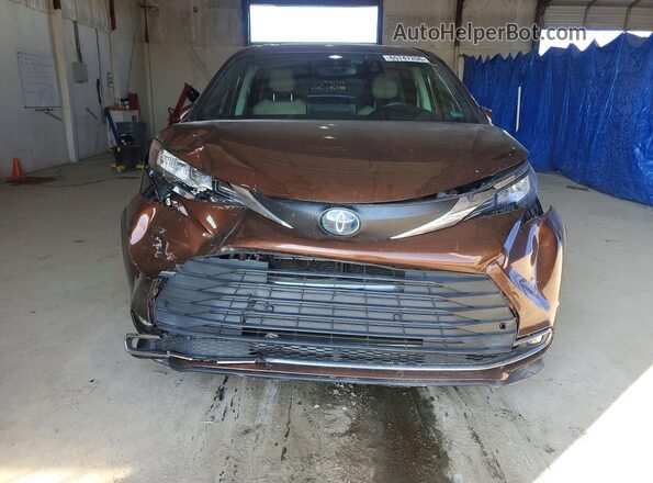 5TDJRKEC8MS019794 2021 TOYOTA SIENNA Brown წინა ხედი