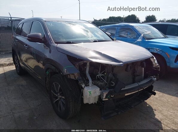 5TDJZRFH0JS534321 2018 TOYOTA HIGHLANDER Gray Դիմացի տեսք