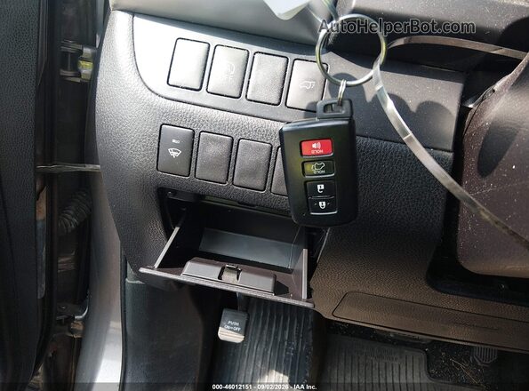 5TDJZRFH0JS534321 2018 TOYOTA HIGHLANDER Gray Առջևի վահանակի տեսք