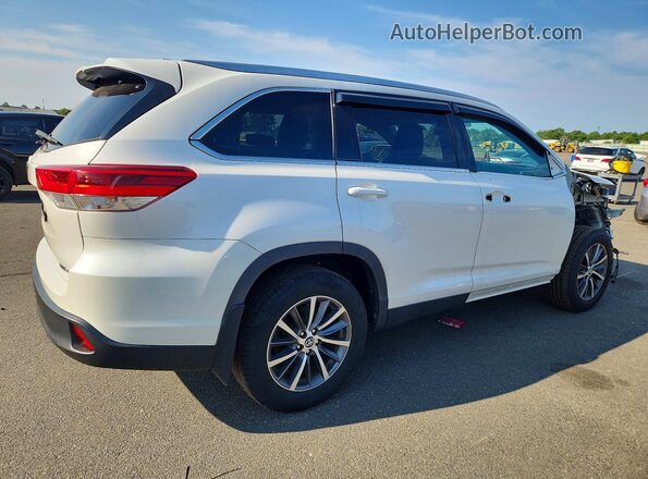 5TDJZRFH0KS593063 2026 TOYOTA HIGHLANDER White Trasero derecho