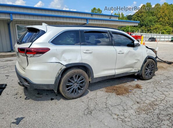 5TDJZRFH1KS628662 2019 TOYOTA HIGHLANDER White Tył prawy