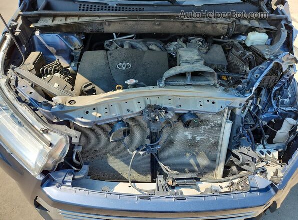 5TDJZRFH2JS864526 2018 TOYOTA HIGHLANDER Gray Vista del compartimento del motor