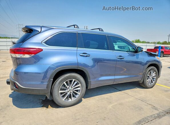 5TDJZRFH2JS864526 2018 TOYOTA HIGHLANDER Gray Trasero derecho