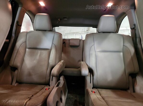 5TDJZRFH2JS883738 2018 TOYOTA HIGHLANDER Black Հետևի նստատեղերի տեսք