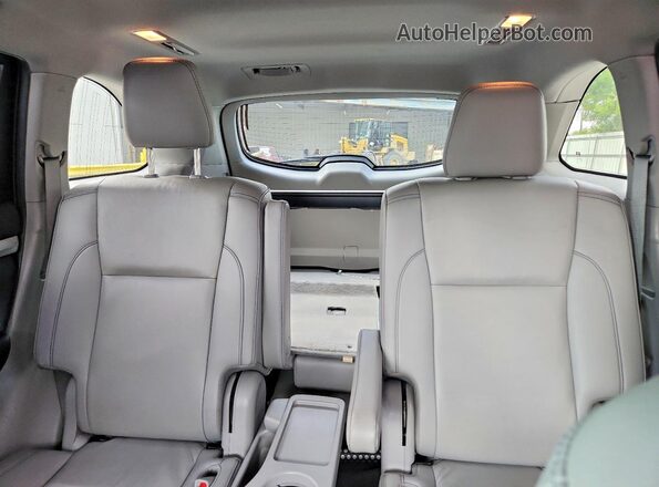 5TDJZRFH2KS624541 2019 TOYOTA HIGHLANDER Черный Вид задних сидений
