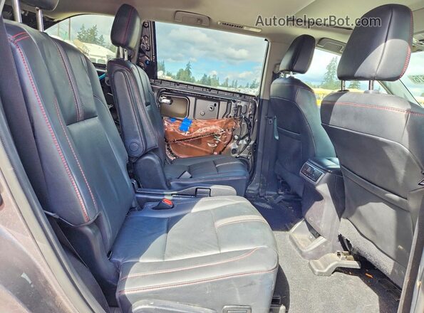 5TDJZRFH3KS614701 2019 TOYOTA HIGHLANDER Gray Rear interior view
