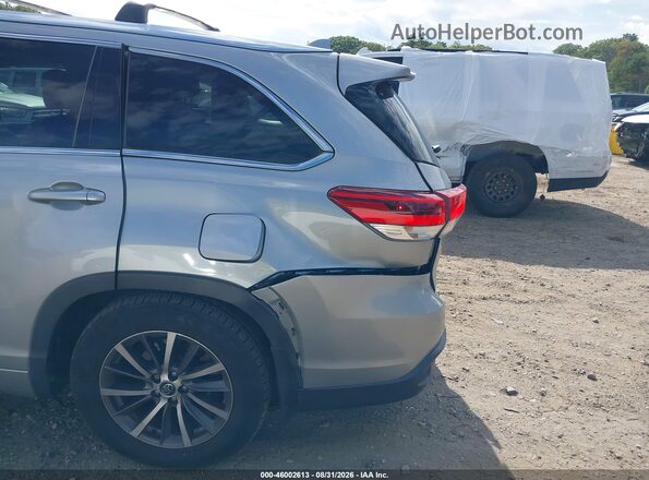 5TDJZRFH4HS365852 2017 TOYOTA HIGHLANDER Silver 