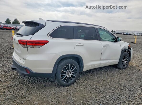 5TDJZRFH4HS443028 2017 TOYOTA HIGHLANDER White Задня права чверть